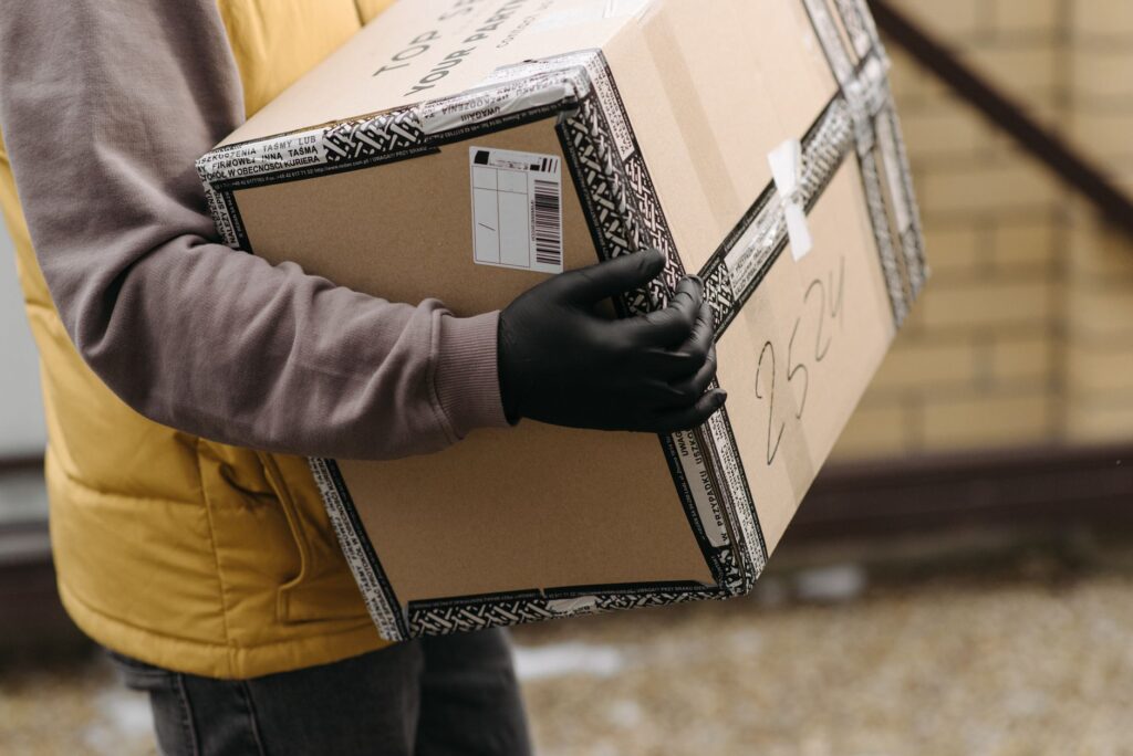 Best Last Mile Delivery Tracking Software for Online Stores in 2026 — ecommerce shipping