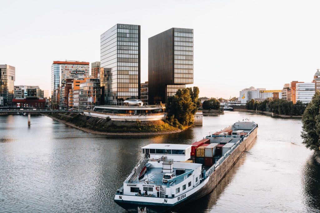 How Developers Build a Unified Shipping API Integration in 2026 (And Why It Matters for Ecommerce) — ecommerce shipping